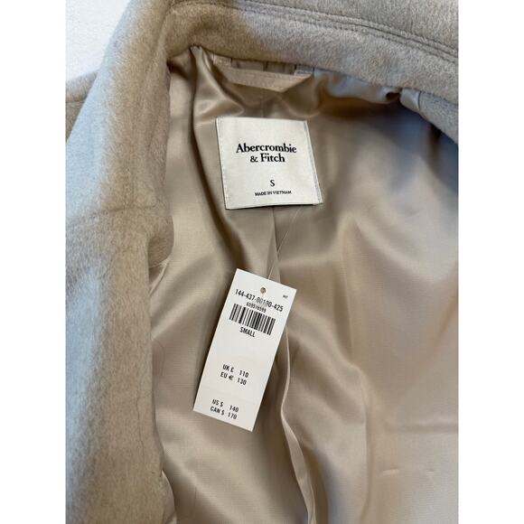 Women's Cream Blazer - Picture 5 of 9